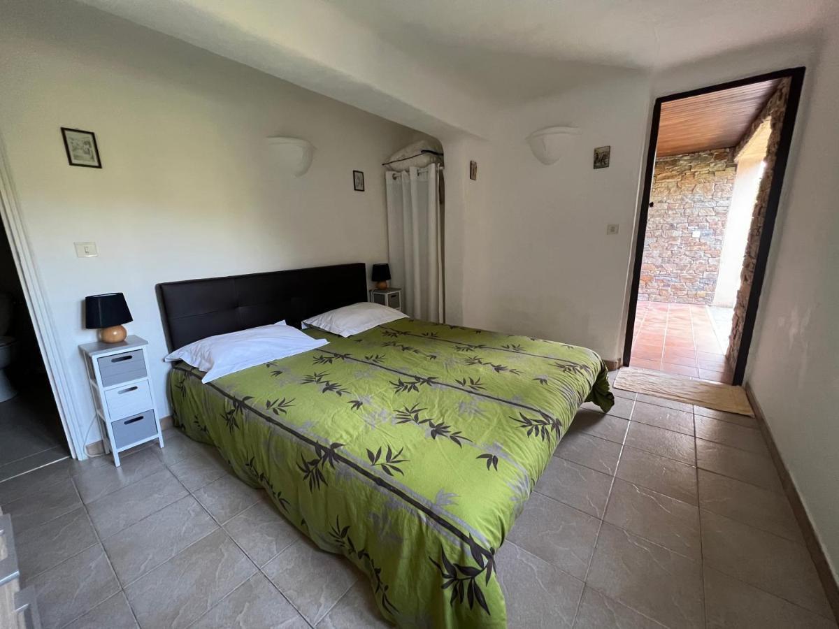 Chambres Et Tables D'Hotes Zelia & Jacques Berquez เปียนอตอลี-กัลดาเรโล ภายนอก รูปภาพ